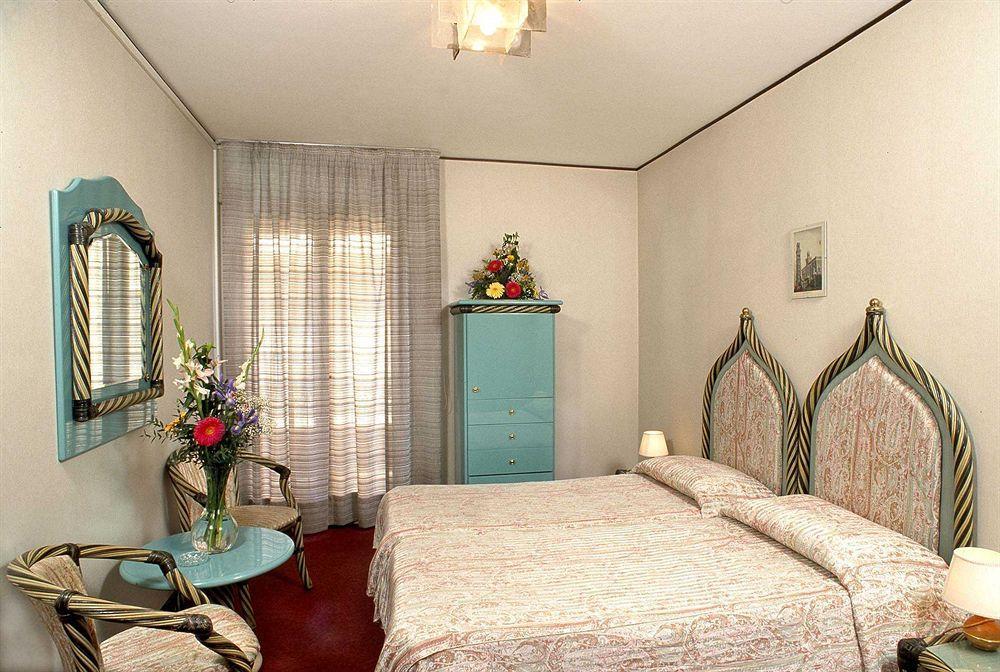 Rigel Hotel 3*